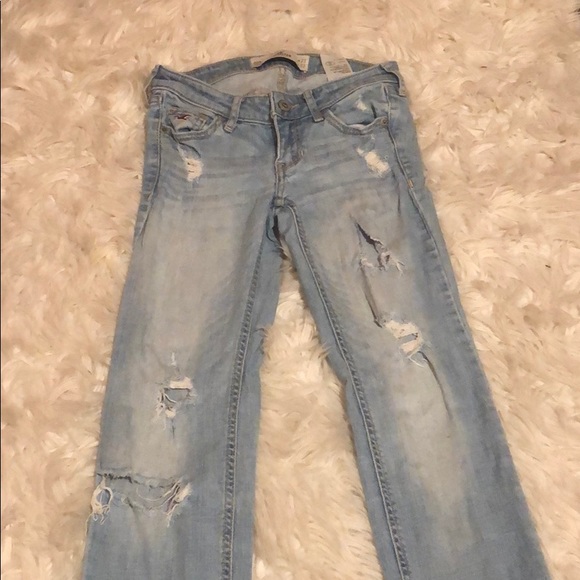 Hollister Denim - Hollister ripped boyfriend jeans